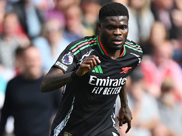 Rencana Villarreal Rekrut Thomas Partey dapat Kecaman
